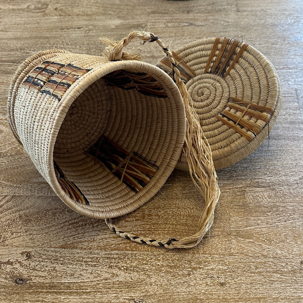 Vintage Handcrafted Woven Basket Bag